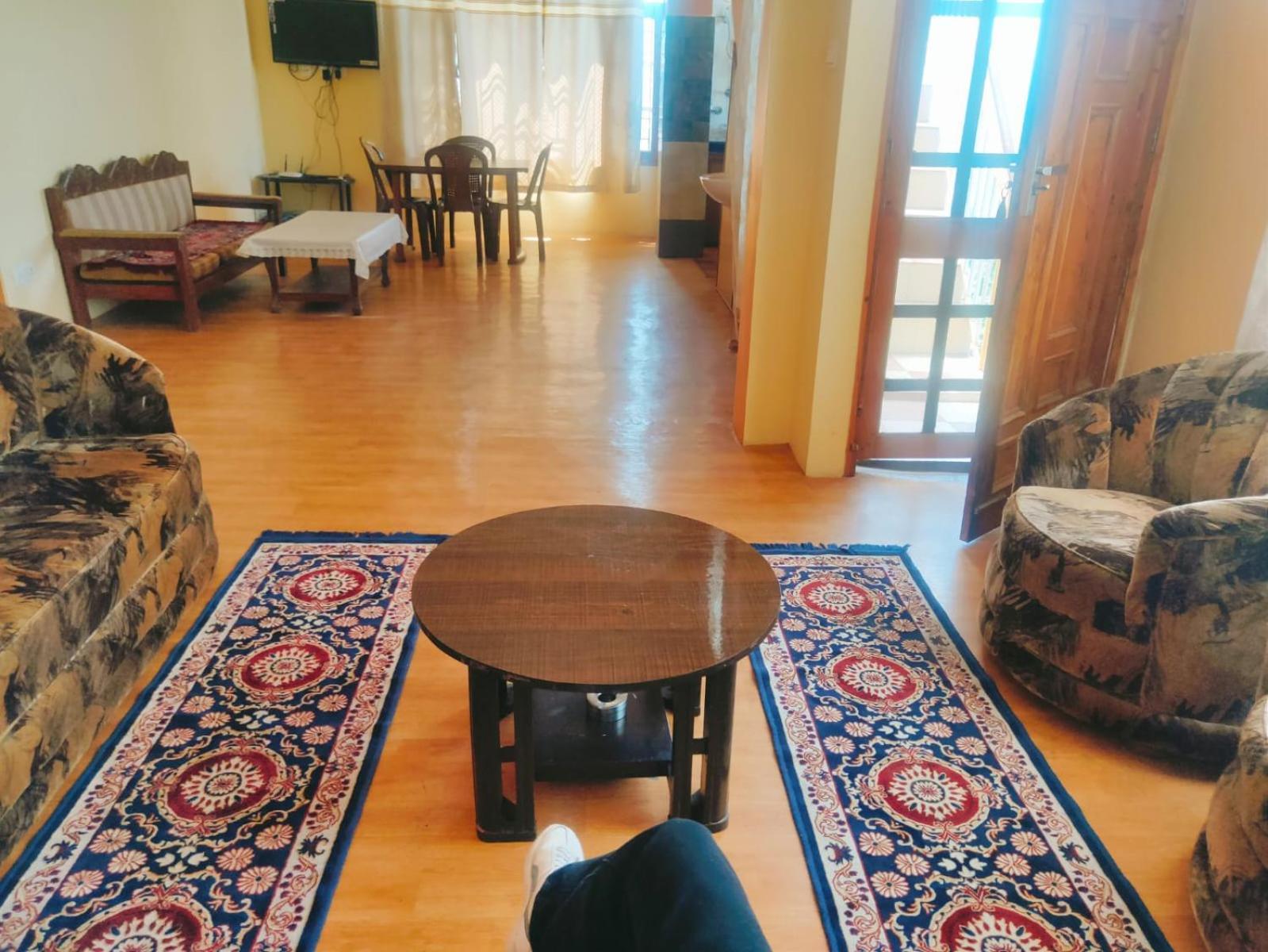 Thakur Apartment Simlá Kültér fotó